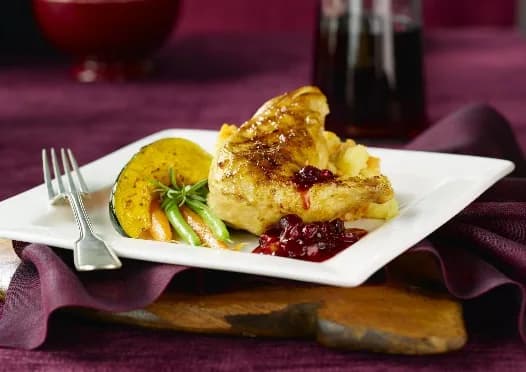 Serving example for Cranberry & Herb Chicken Feast from Chefry’s 2026 menu