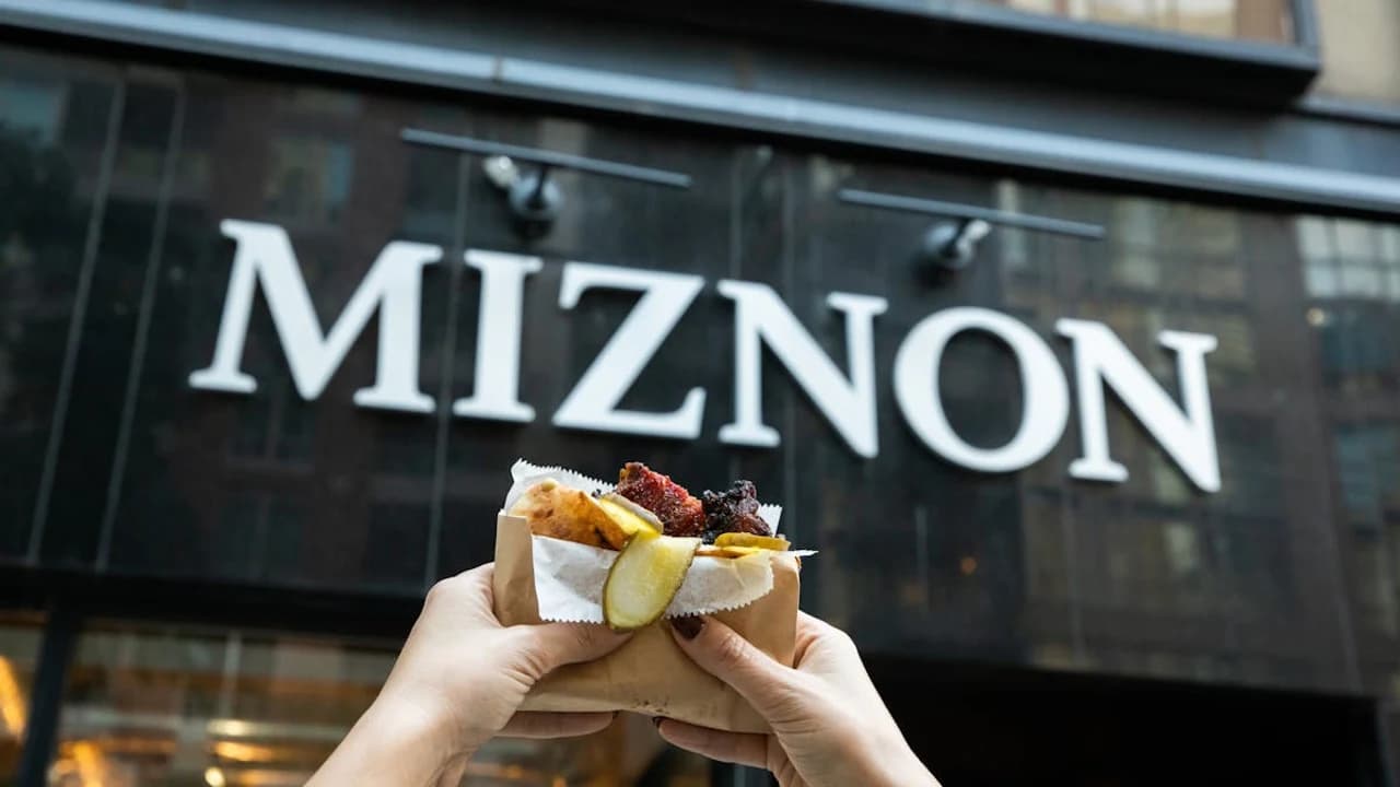 Official Miznon brand image