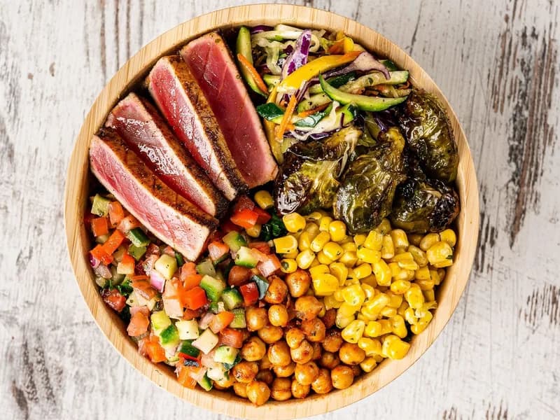 Seared Tuna Carpaccio Boxed Salad from Porta Via